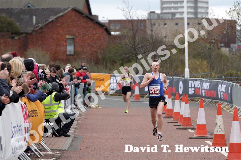 Nathan Reed finishing 2nd in the Sunderland City 10k.